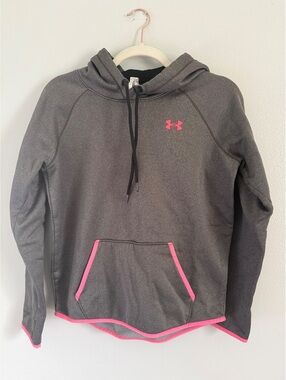 Under Armour Women’s gray hoodie with pink trim Size Medium